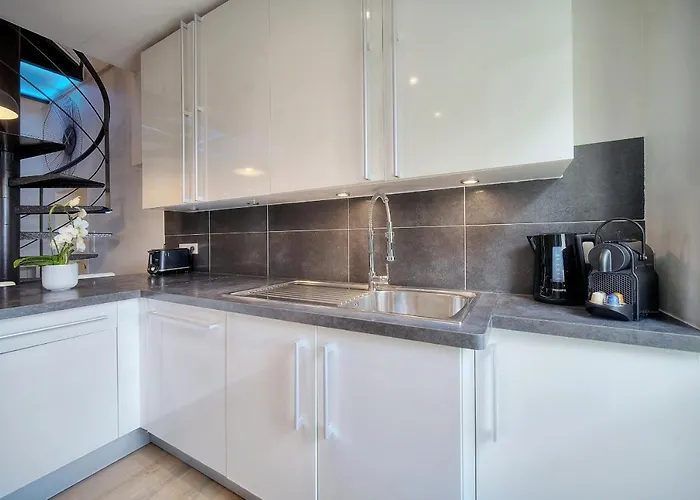 Duplex 5 Patio, Clémenceau-centre A5b003 Apartamento