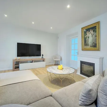 Duplex 5 Patio, Clemenceau-centre A5b003 *
