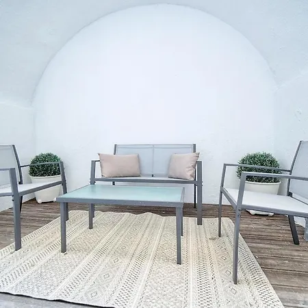 Duplex 5 Patio, Clemenceau-centre A5b003 *